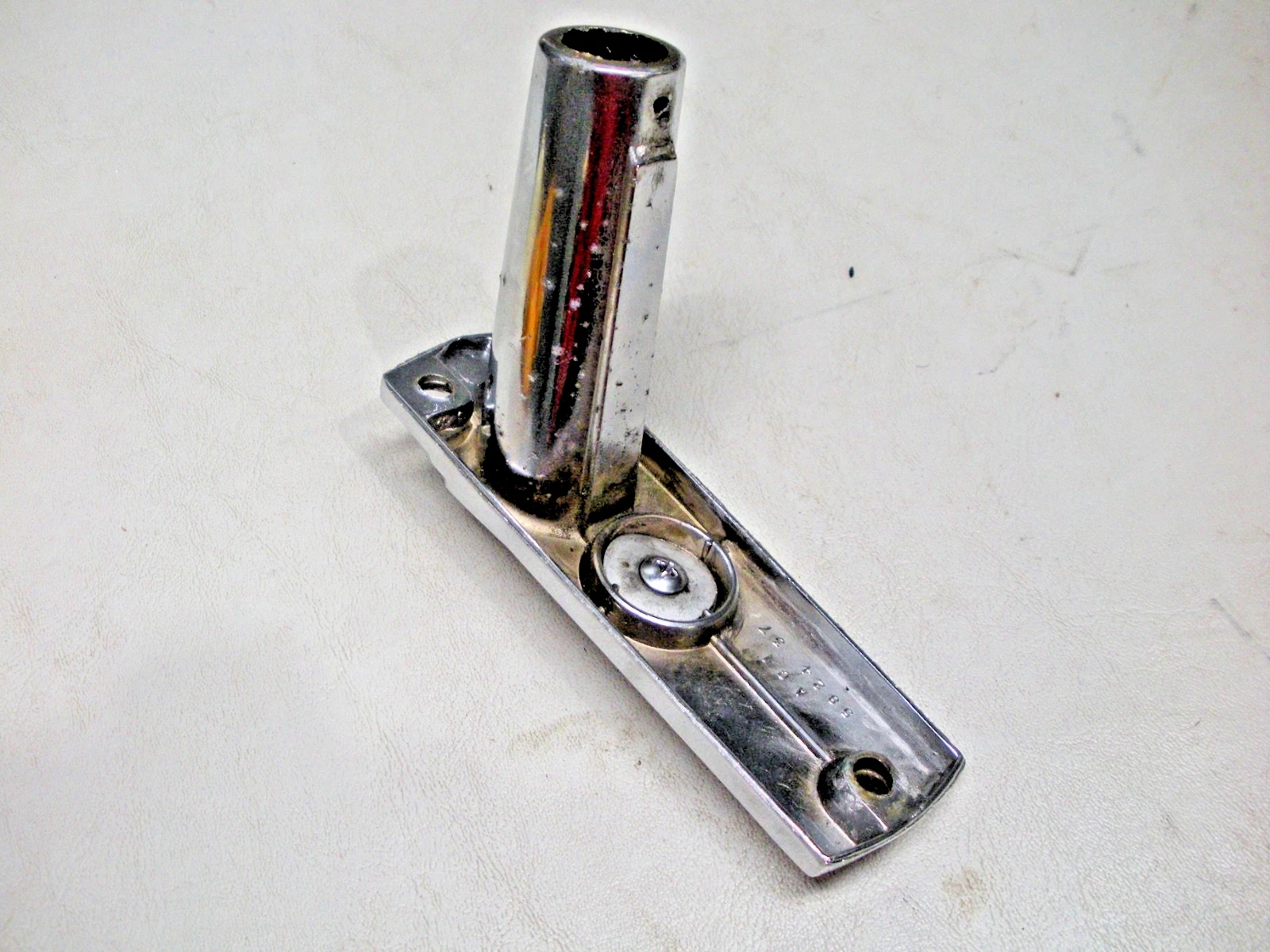 Glastron Stern Light Base Housing Only. CVX20 - Image 4