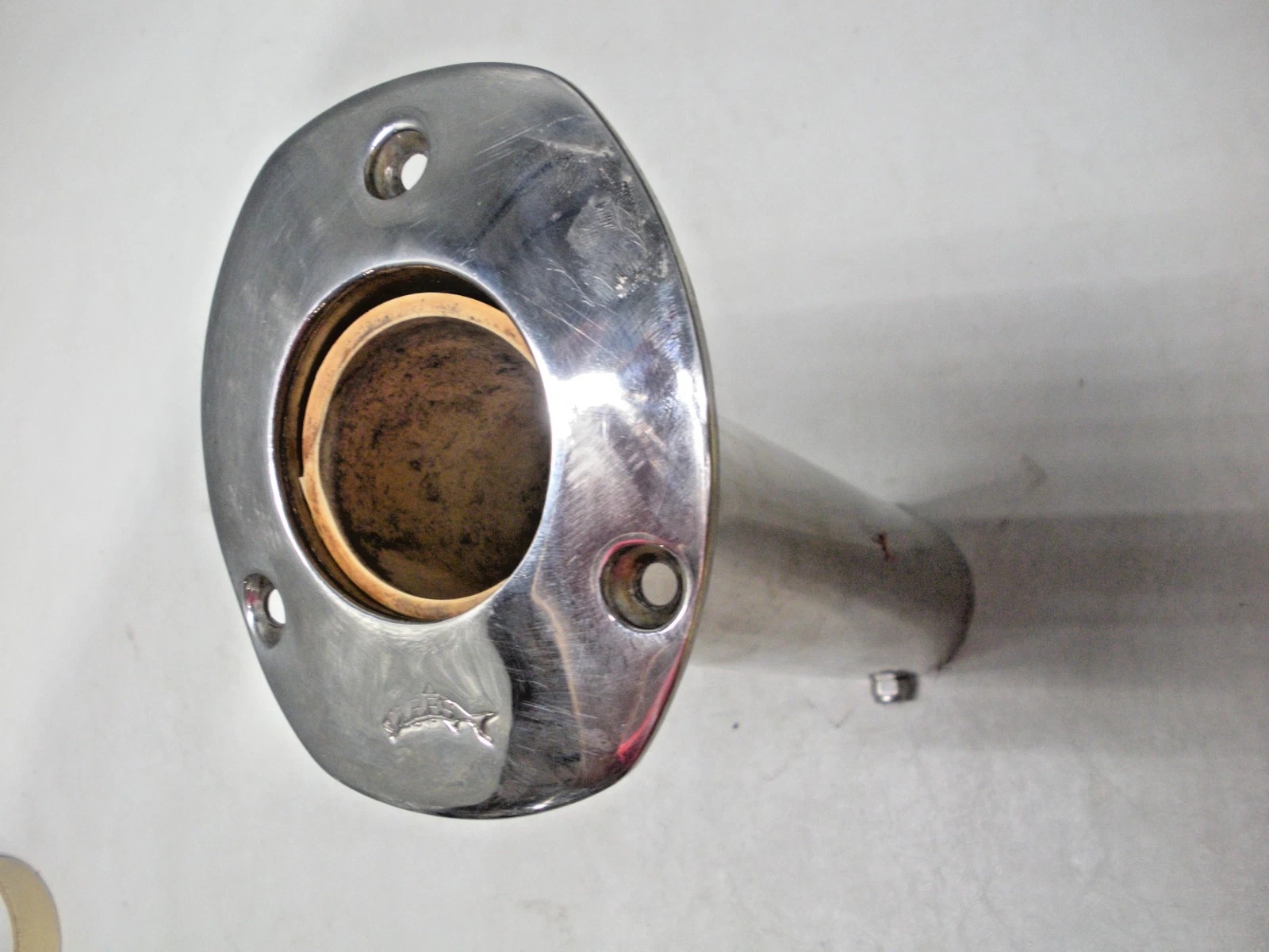 Genuine Lee's Miami Oval Stainless Steel Rod Holder. 15 Degree (Damaged) - Image 3