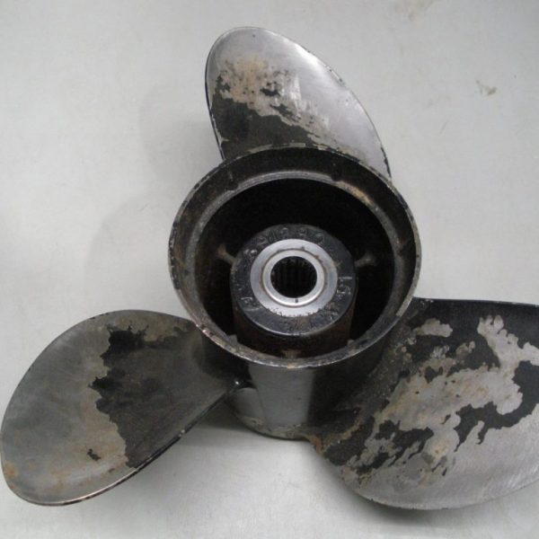 Michigan Right Hand 3 Blade Stainless Steel Propeller 391290 15" X 17P