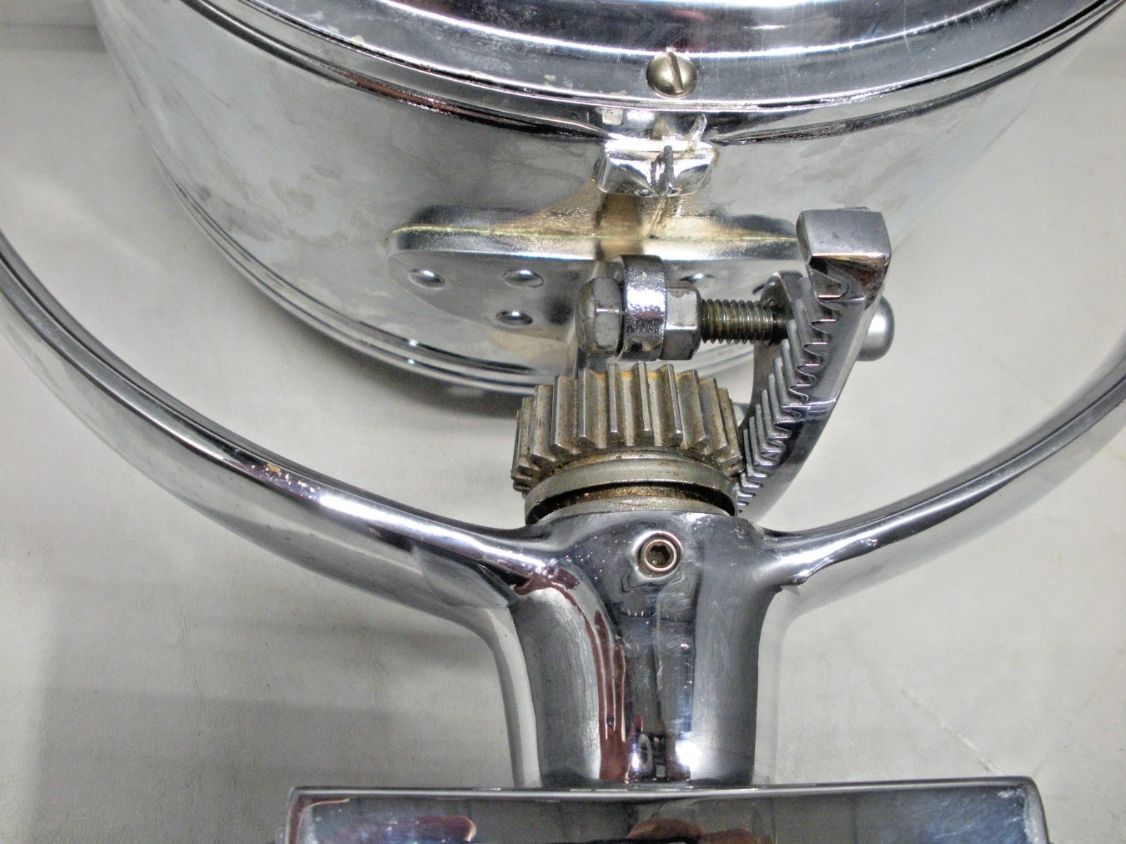 Vintage Rayline / Hatteras Model 733FCA Searchlight. Chrome Has Been Restored - Image 17