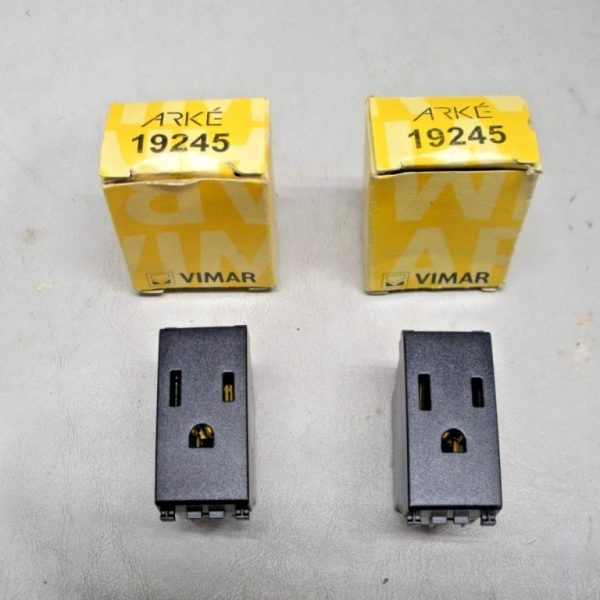 Lot of (2) Vimar ARKE Receptacle 19245