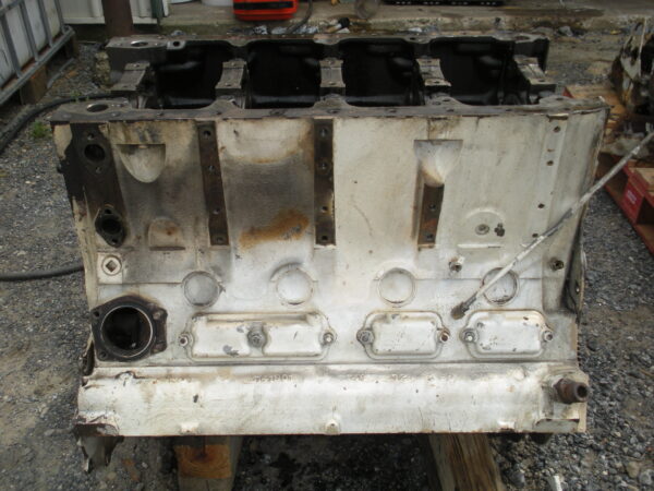 Detroit Diesel 8V71 Engine Block - Image 6