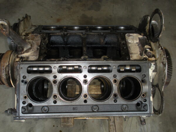 Detroit Diesel 8V71 Engine Block - Image 9