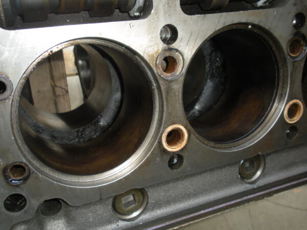 Detroit Diesel 8V71 Engine Block - Image 14