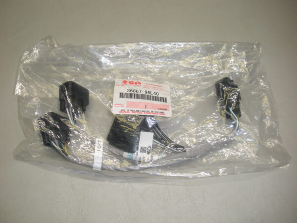 Genuine Suzuki SMG4 2.0 Gauge Adapter Harness 36667-96L40 - Image 2