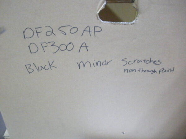 Used Suzuki 250 H.P. Four Stroke Engine Cover 61420-98802-YAY - Image 6