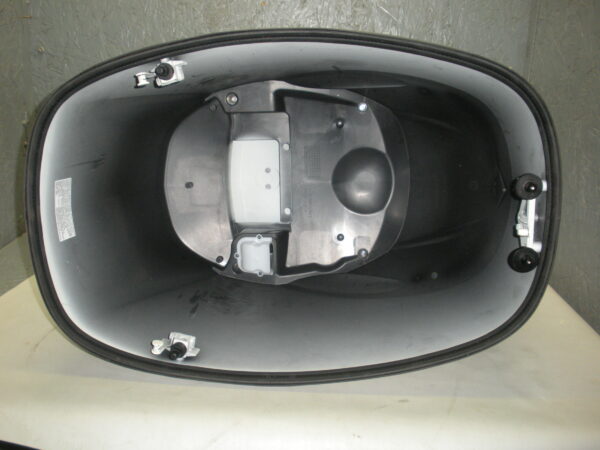 Used Suzuki 140 H.P. Four Stroke Engine Cover - Image 8